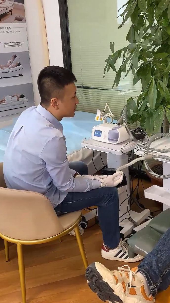 呼吸机品牌哪个品牌好?在「菲利斯康」体验赛呼康睡眠呼吸机!