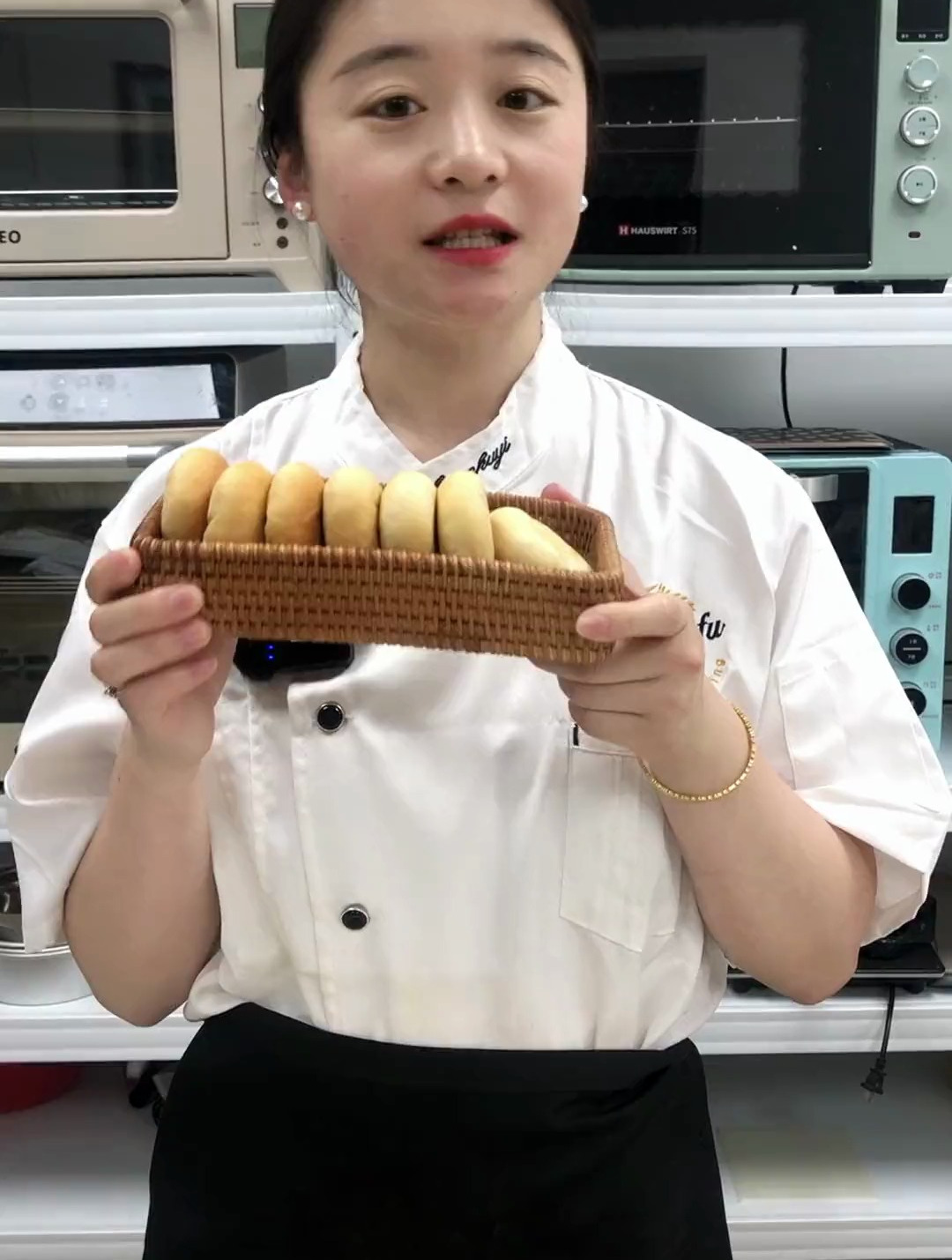夏日甜品自制:适合夏日的软皮绿豆饼!