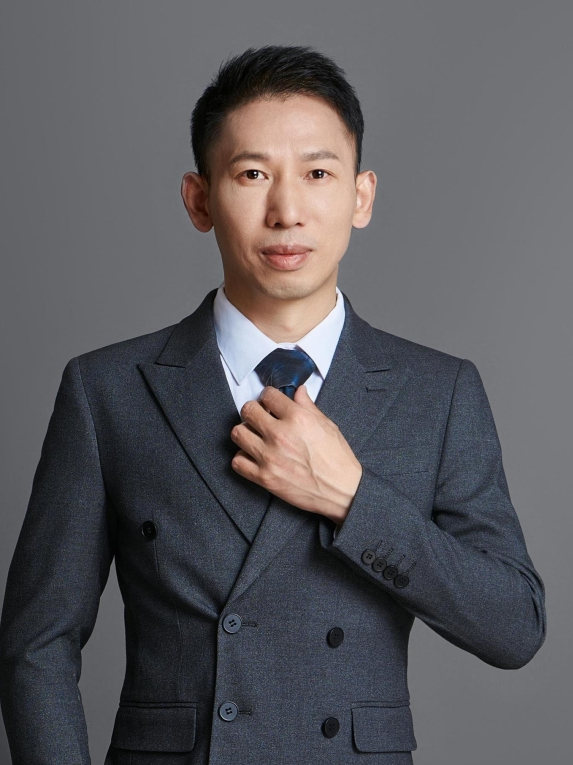武汉中翰付毅院长:鼻头很肉要有什么方式改善?
