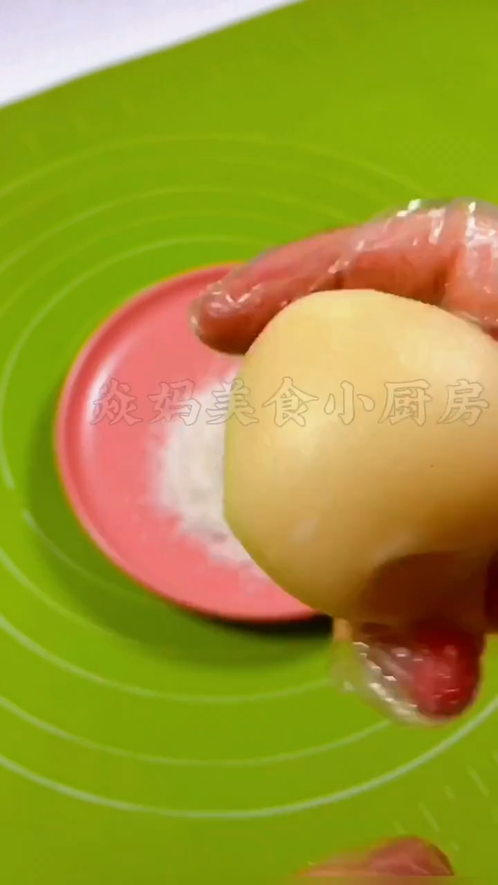 做法简单糯糯叽叽超好吃的芋泥麻薯安排起来