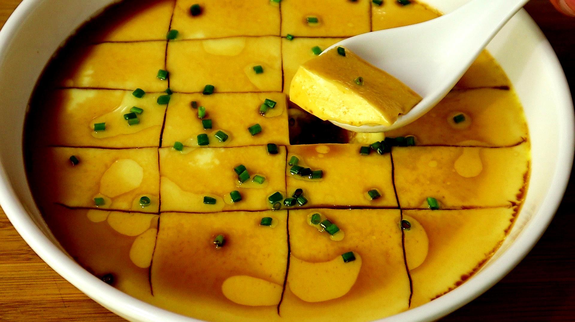 蒸水蛋用冷水还是热水?好多人不知道,这样蒸出来像豆腐,无蜂窝