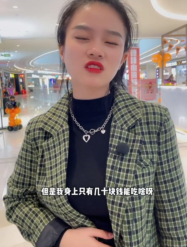 休息不知道去哪里吃 69.9就可以在胖姥姥吃到有鱼有肉有小菜的