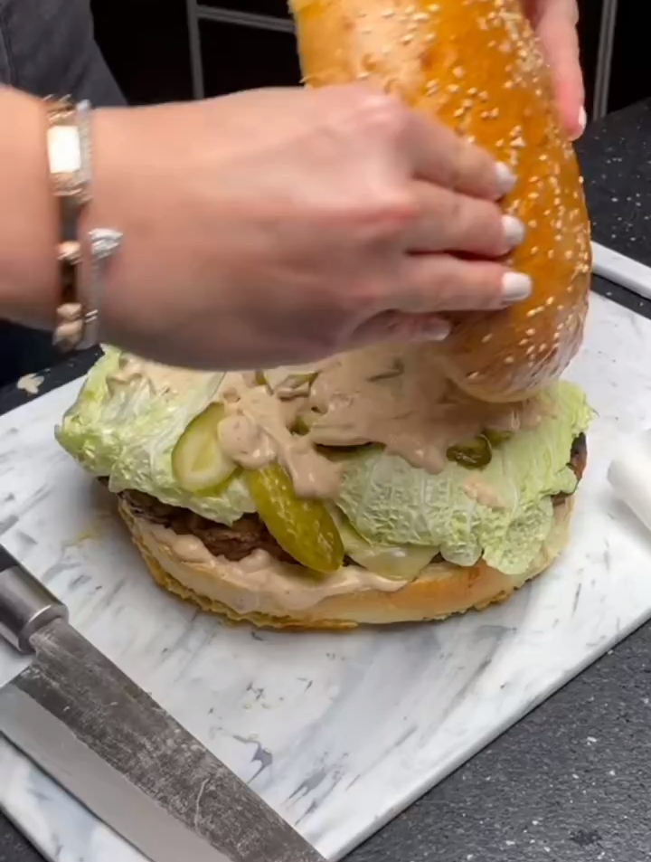 鱼子酱当饭吃的国家