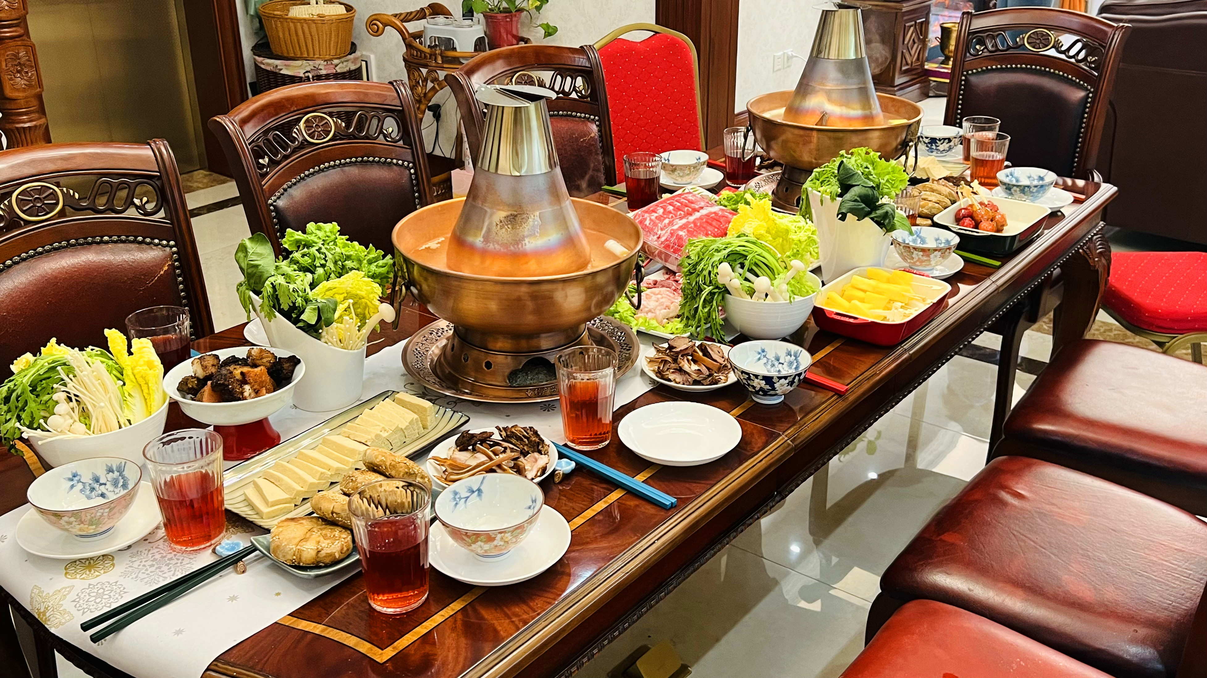 冬至节花1600置办2口铜锅 10人份的涮肉自由