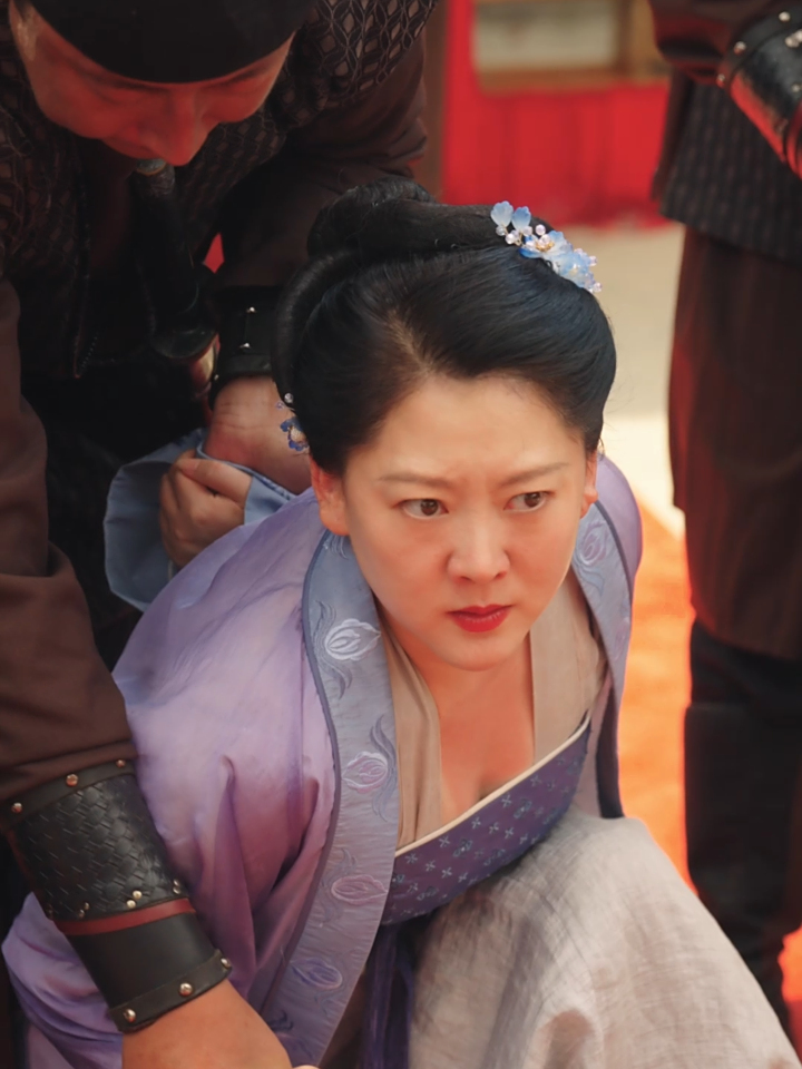 卖菜大妈竟是皇嫂#热播短剧推荐 67