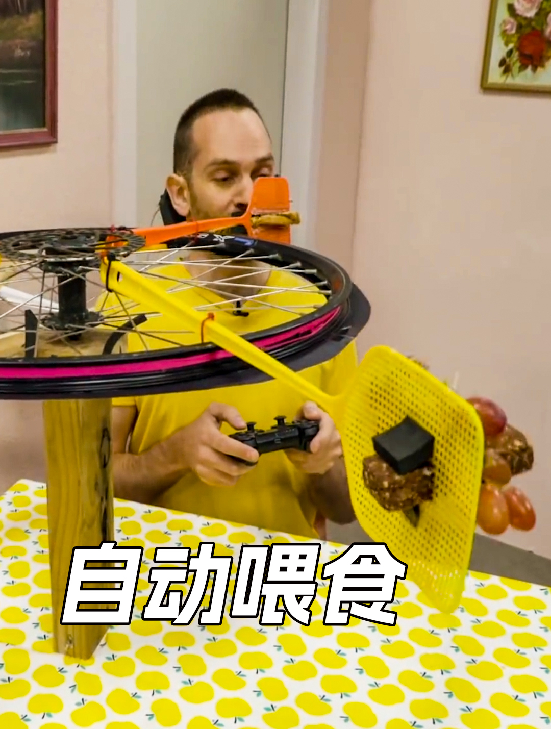 男人发明了自动披萨制作机器