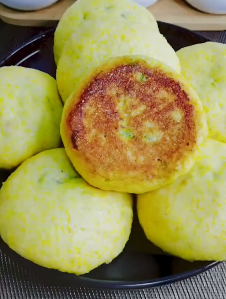 粗粮玉米面菜团子好吃的不得了