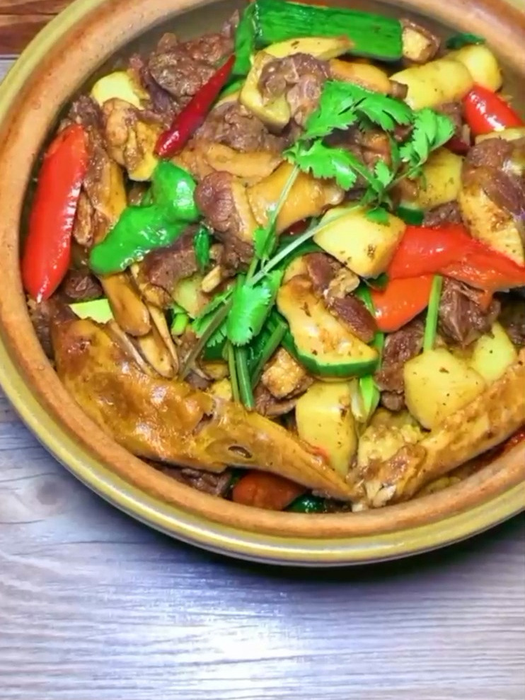 红烧土豆鸭这样,做实在太好,吃了三碗米饭都不够收藏