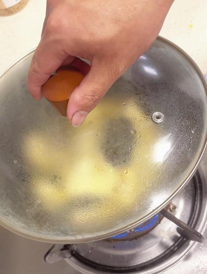 皮蛋豆腐的最简单做法