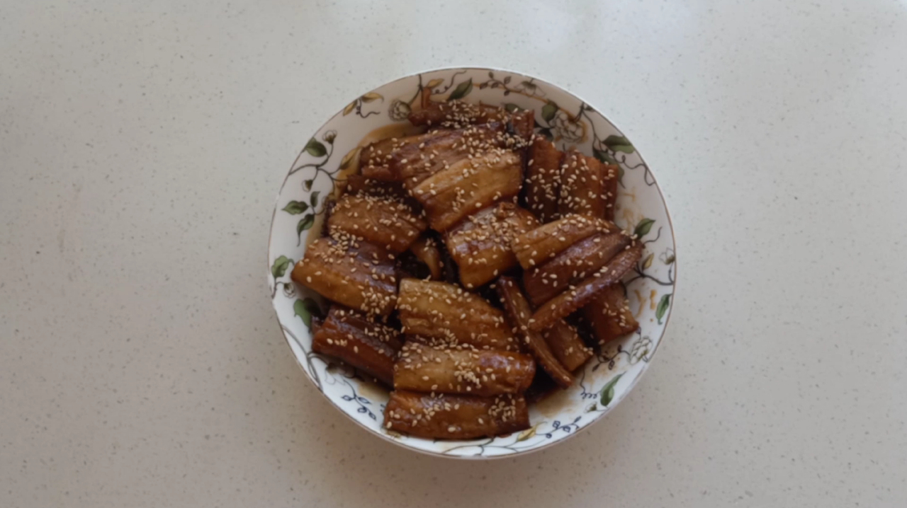 「日式鳗鱼」好吃又觉得不会做?非常简单!家庭版日式鳗鱼来了!