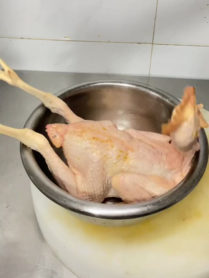 手撕鸡的制作方法,奇特的手法,哈哈