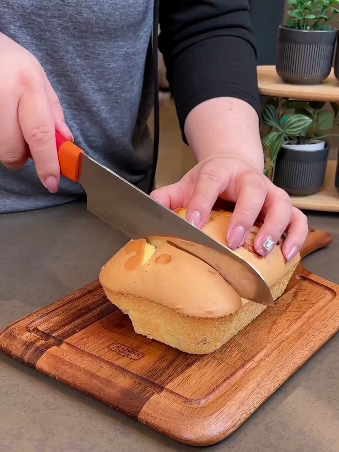 “3分钟搞定蛋糕胚!这款神器让烘焙零失败”,好用绝绝子