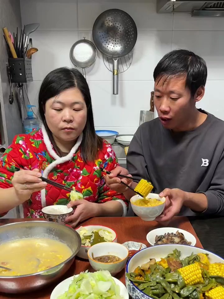 这是我的真实生活 家常便饭开吃了