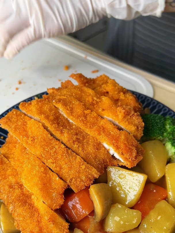 简单做个咖喱猪排饭