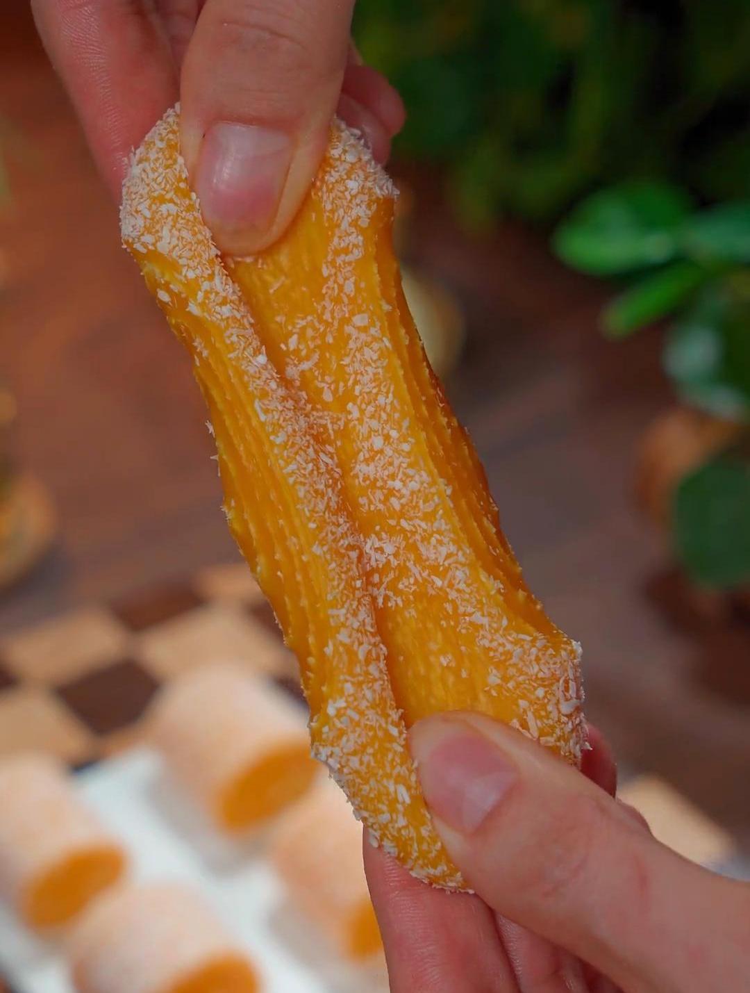 这样做的芒果糯米卷软糯香甜