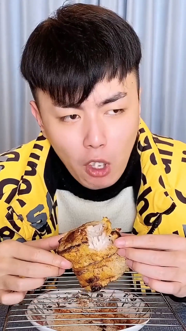 鳄鱼肉不过是噱头大而已,真不好吃