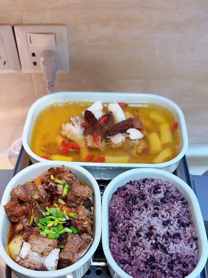 小学生晚餐一锅出真的又简单又美味,有菜有汤有米饭