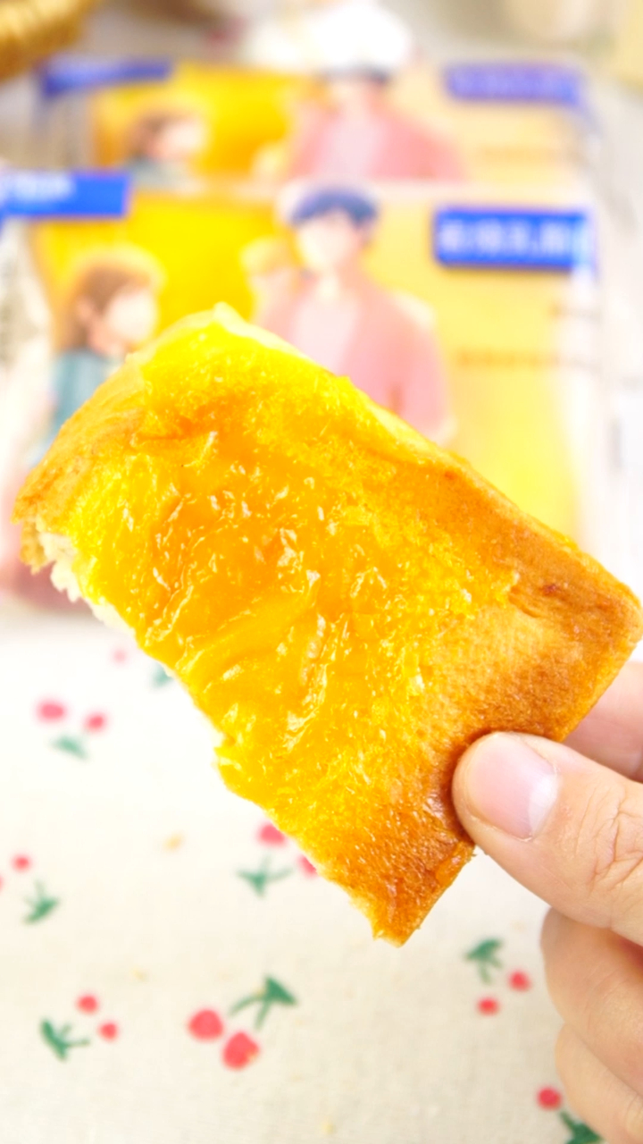 三只松鼠岩烧乳酪