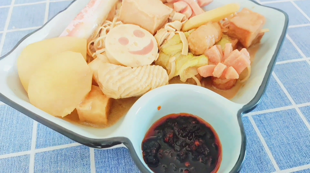 自制高汤版麻辣烫,超适合懒人乱煮做法,比张亮好吃百倍