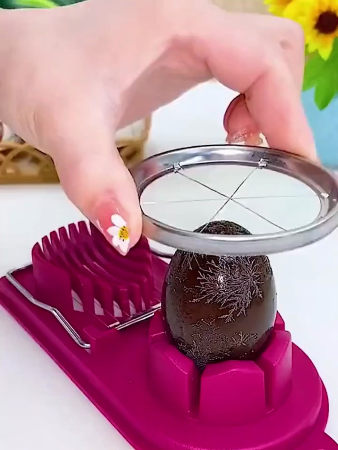 鸡蛋皮蛋这样切片摆盘,老公可以全吃完,精致食材引发大食欲,牛