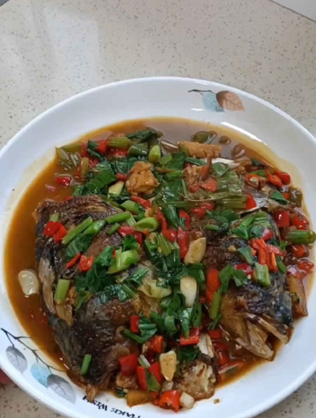 红烧鱼头这样烧太美味了