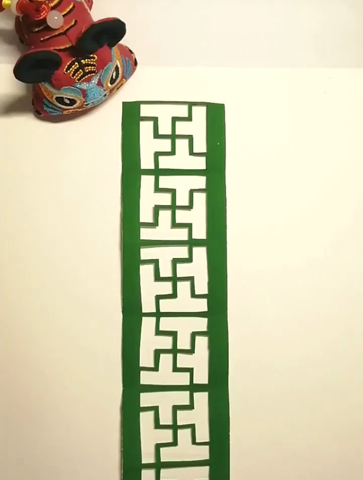 民间剪纸艺术,万字不断头花边 非物质文化遗产手工制作