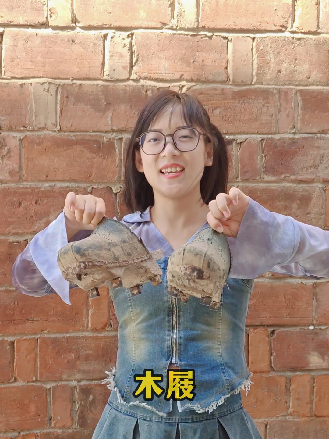 别再说木屐是日本人的了!这是中国古人的高跟鞋
