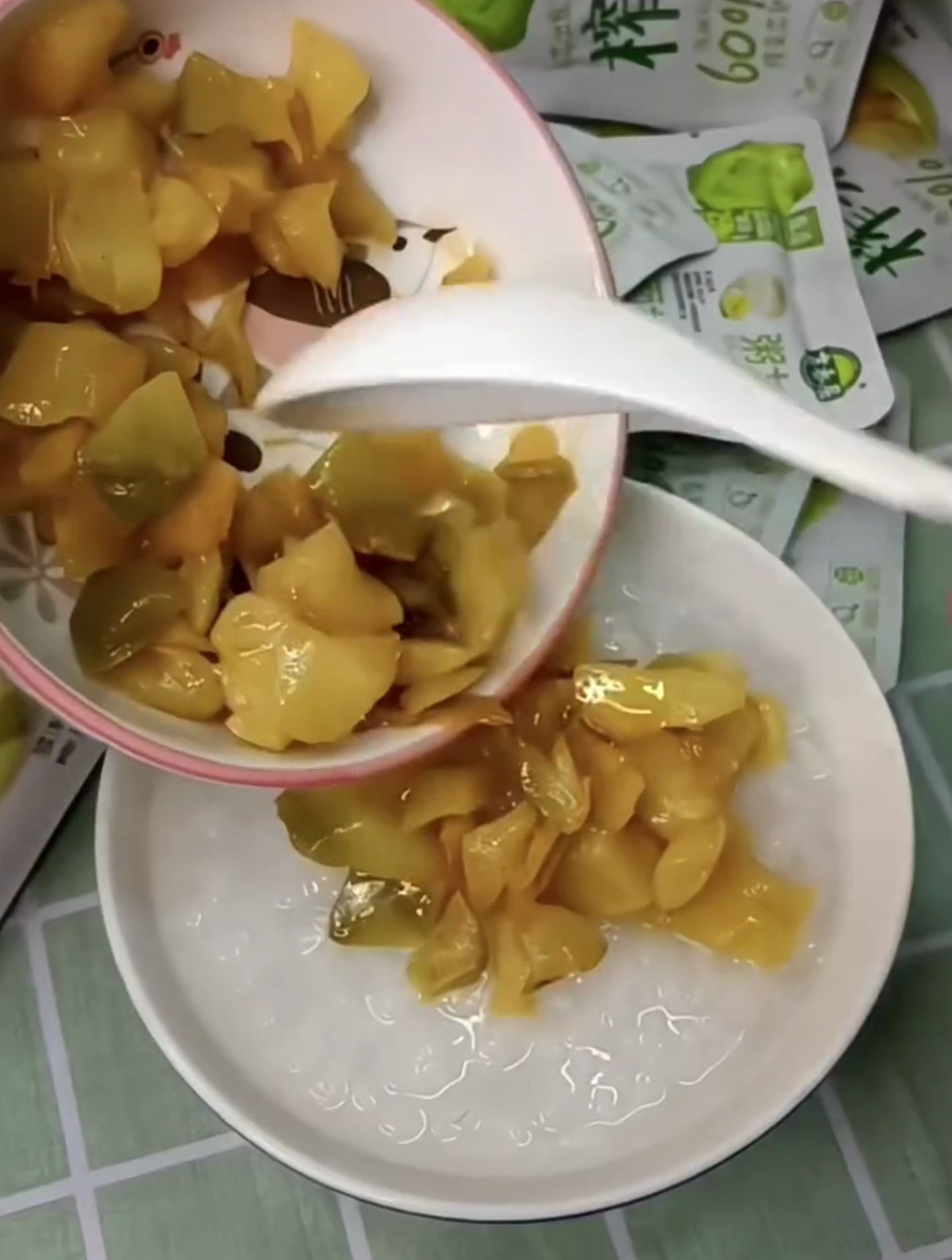 白粥配榨菜,真的很不错!