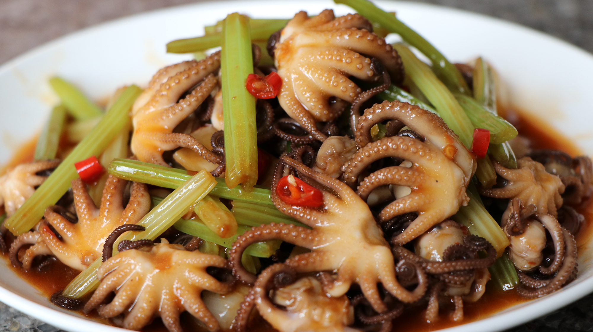 家常辣炒小章鱼，香辣开胃超下饭，上桌连汤汁都不剩