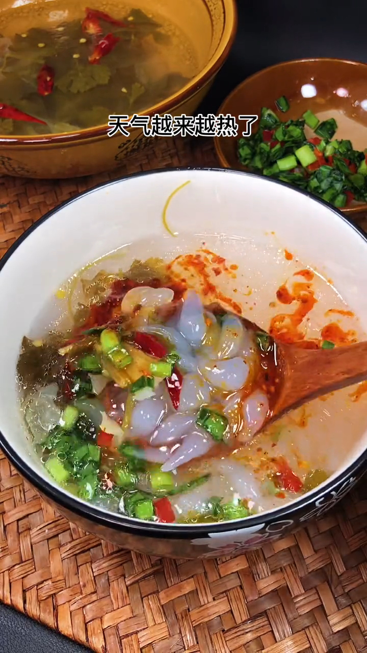 有人说漏鱼是甘肃特色,但还有人说是陕西特色,谁知道到底是哪里特色?