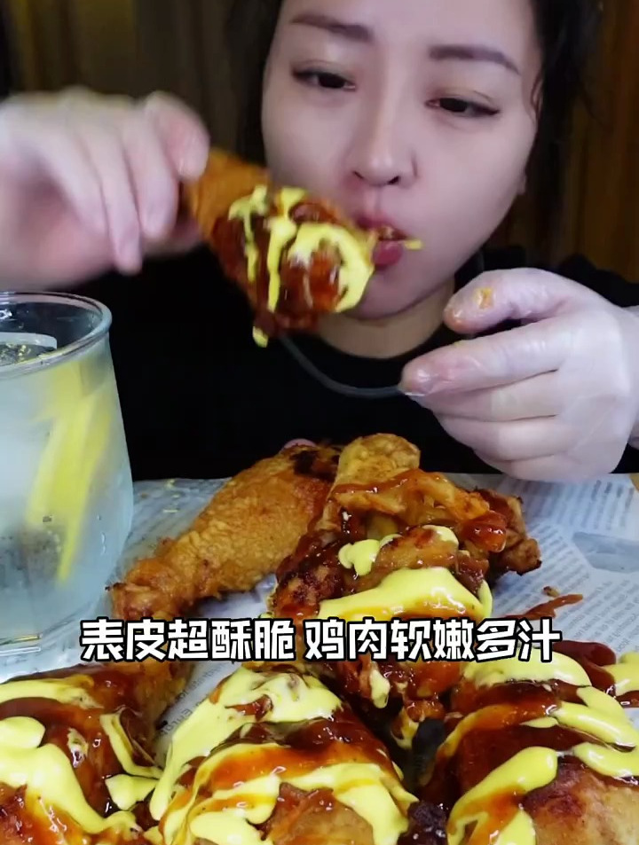 真正做到了超级酥脆!鸡腿鲜嫩多汁!超级好吃的炸鸡腿!