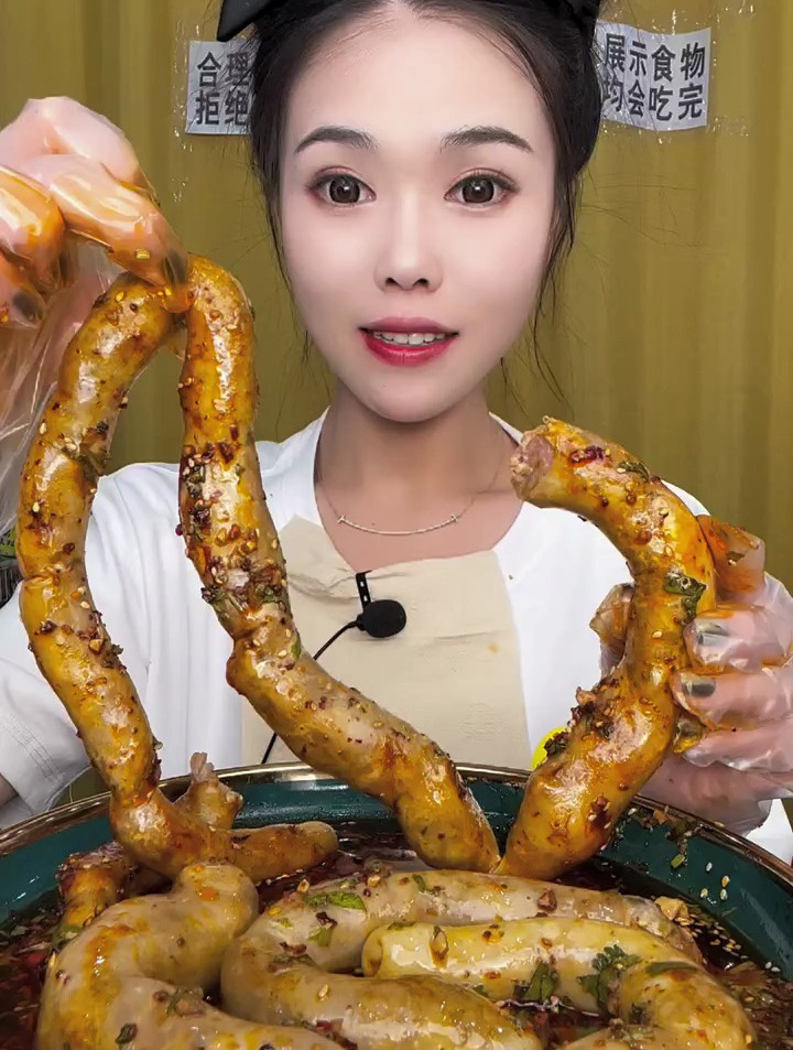 羊肠包牛肉,香辣可口嘎嘎好吃