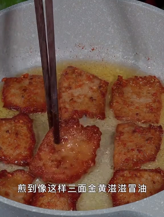 里脊肉不炒着吃了,这样做出来又香又嫩,比炒的好吃比烤肉更香
