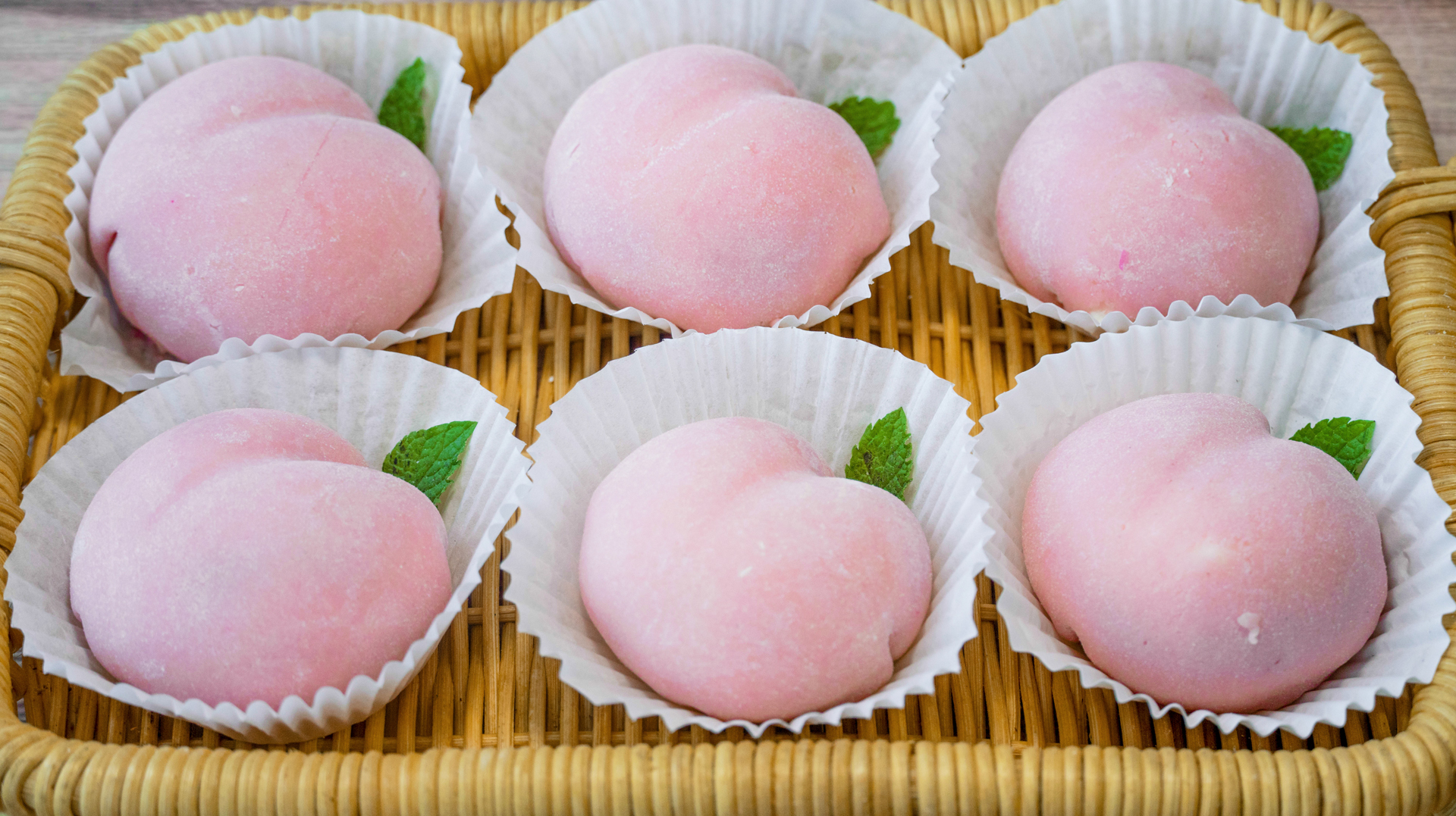 雪媚娘的懒人做法,不用烤箱,冰箱里一放,冰凉爽口又爆浆,满足