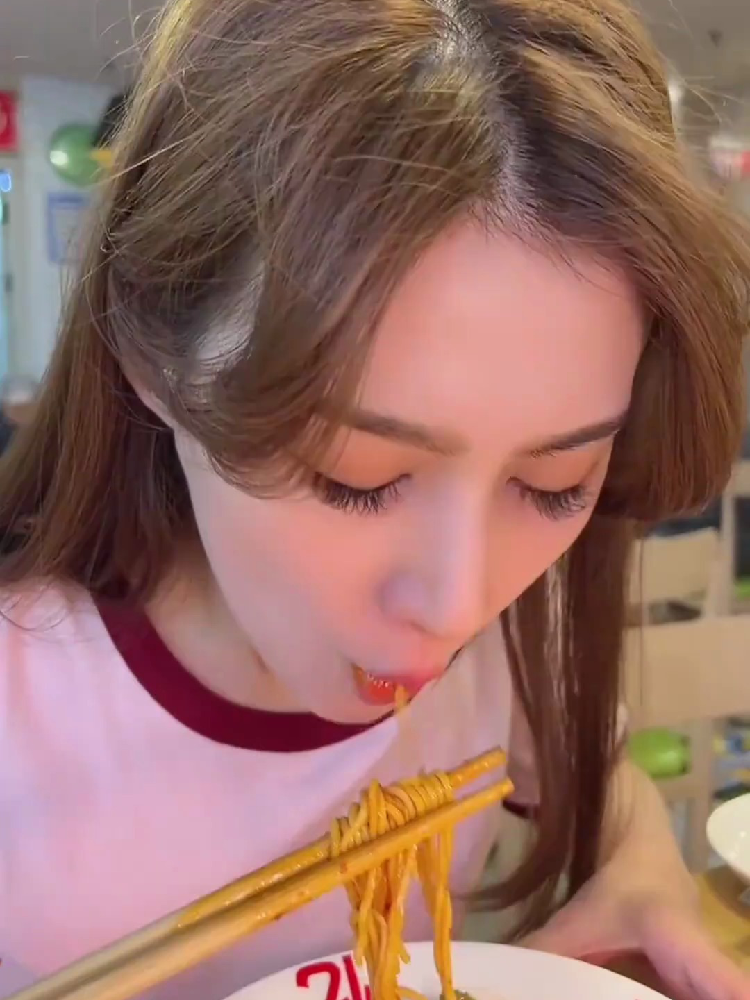 诚不我欺!真的真的巨好吃的一家乐山小吃店,小面啊钵钵鸡啊