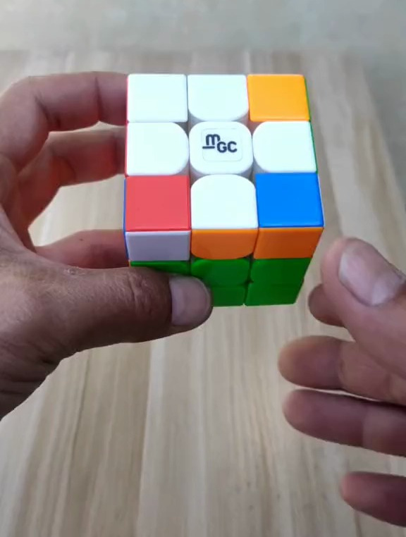 OLL十字的第五种形状(小鱼1公式)