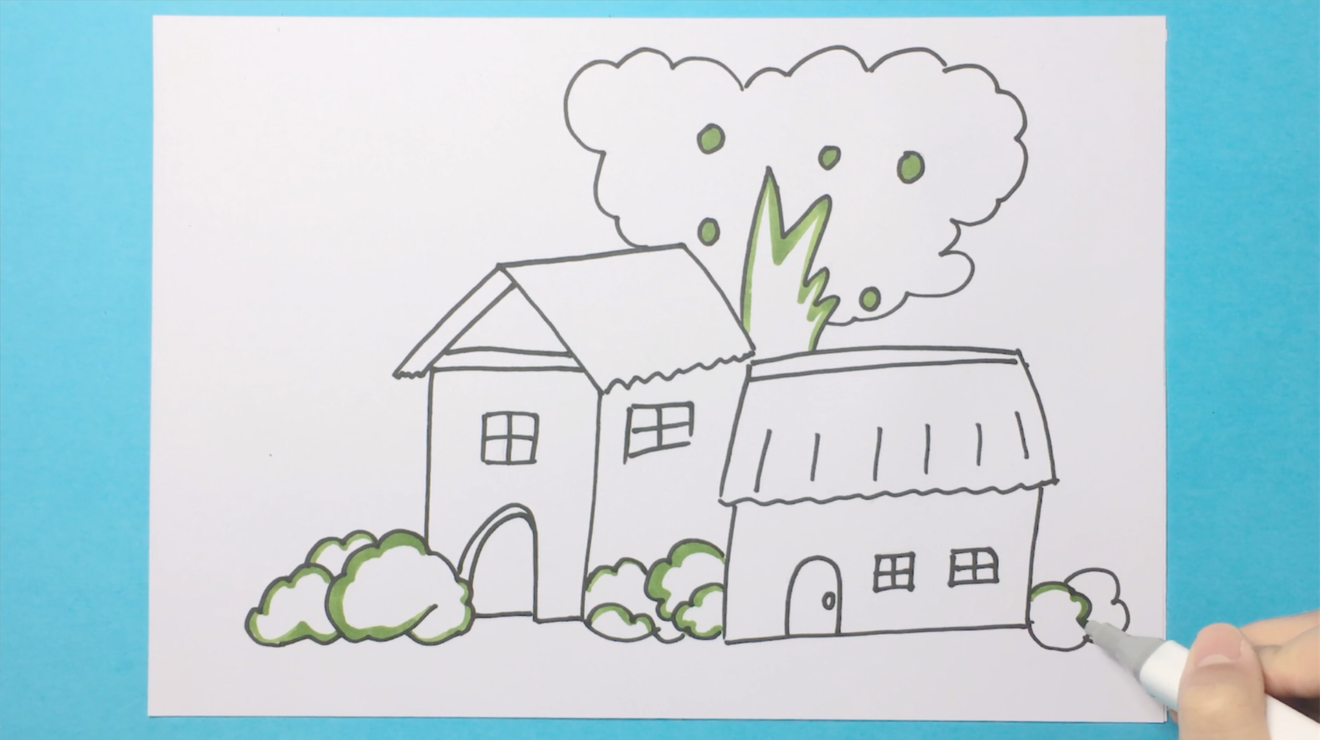 博卡简笔画:小房子好漂亮,房后还有棵大树,给房子挡阳光呗