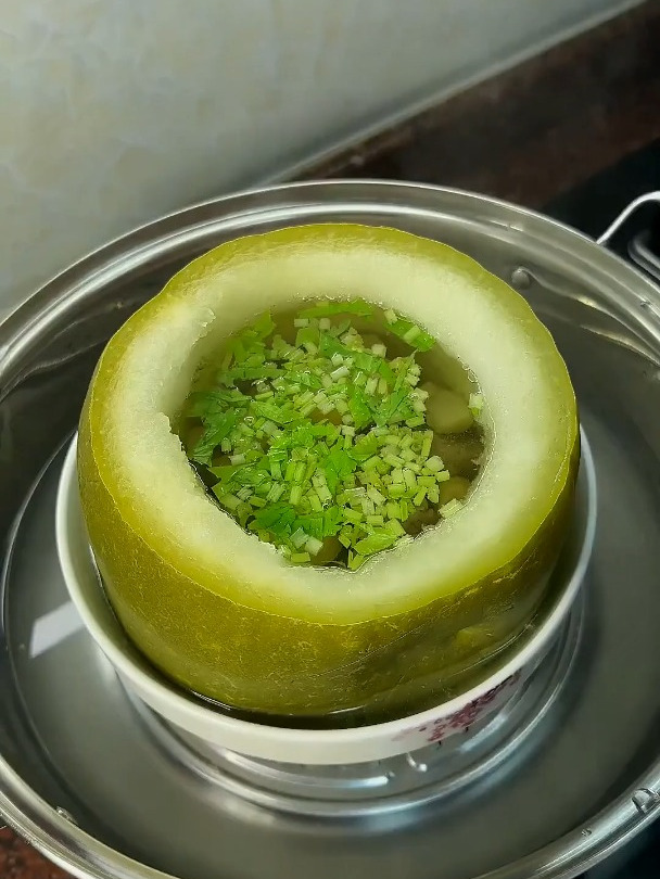 中秋节菜单 排骨鲍鱼干贝冬瓜盅清淡鲜甜