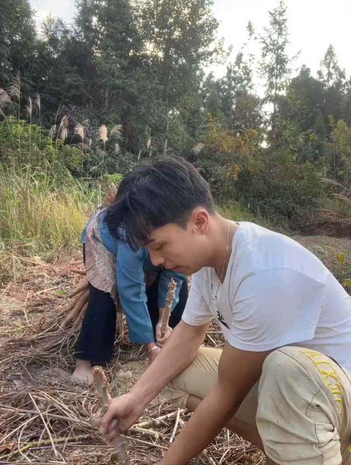 真实的高山上的生活,感谢哥哥姐姐们喜欢大山上的生活生活不易