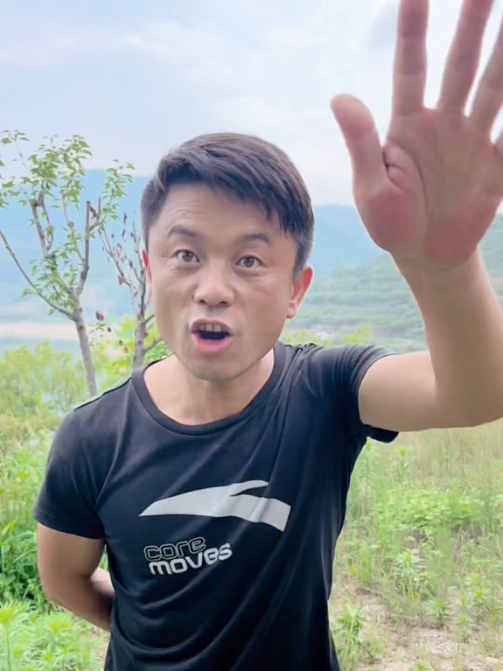 拔毛烧开水,铁锅炖大鹅,农村搞笑段子 三农