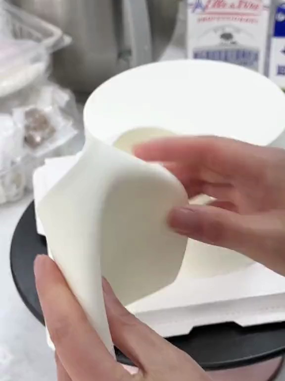 翻糖玫瑰花成品教程来了,进口动物奶油蛋糕 翻糖蛋糕