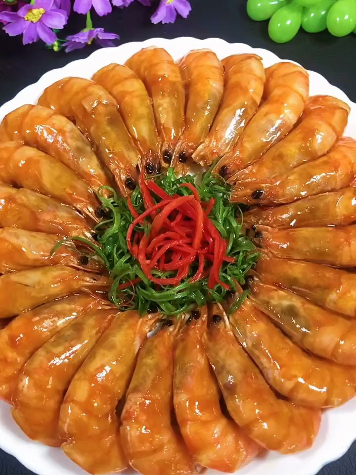 做这道油焖大虾,全家夸你厨艺高