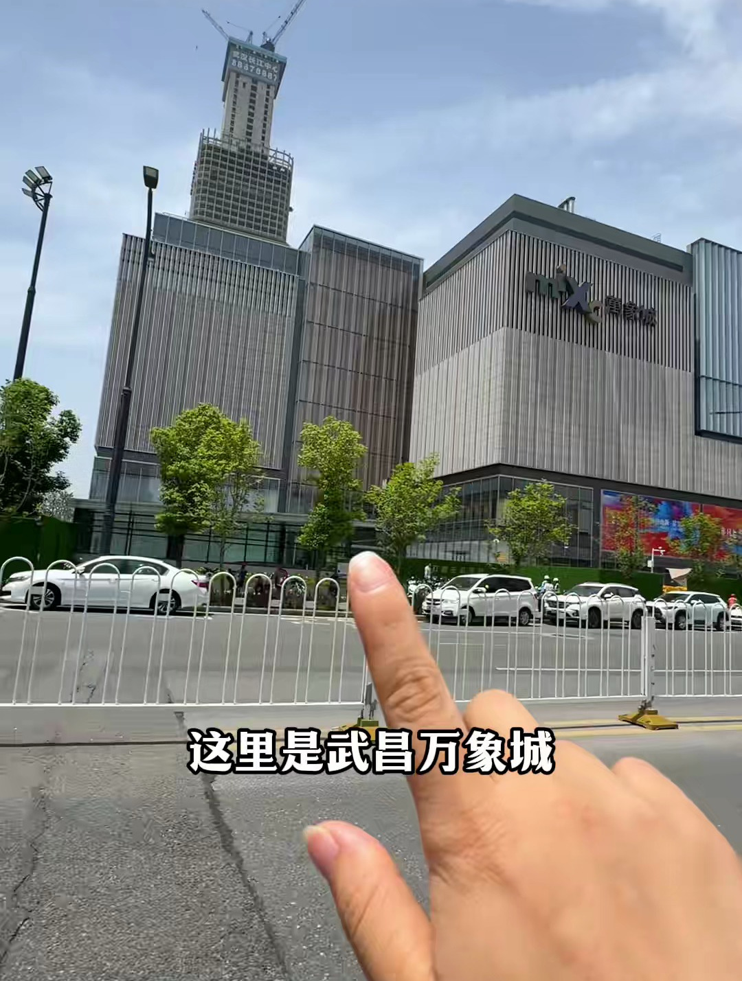 一棠龙虾也开来武昌万象城了!49代100还可以叠加用!快囤