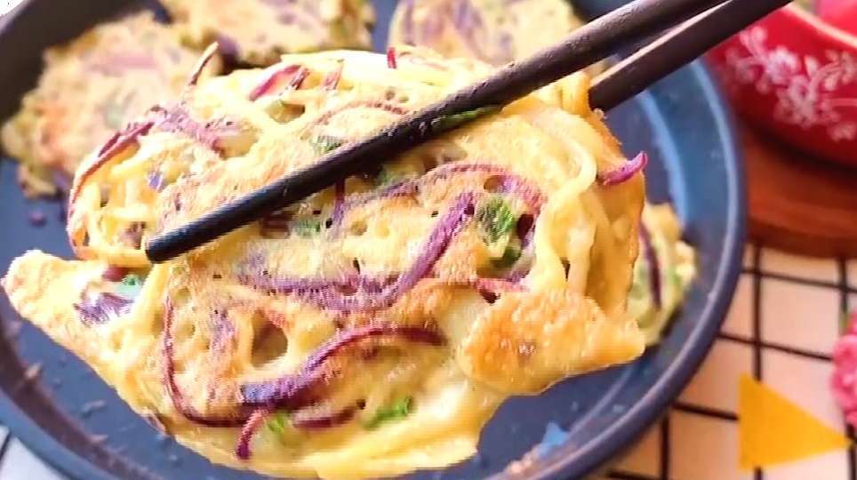 土豆早餐饼的第101种吃法,简单营养你学会了吗?给孩子做起来吧