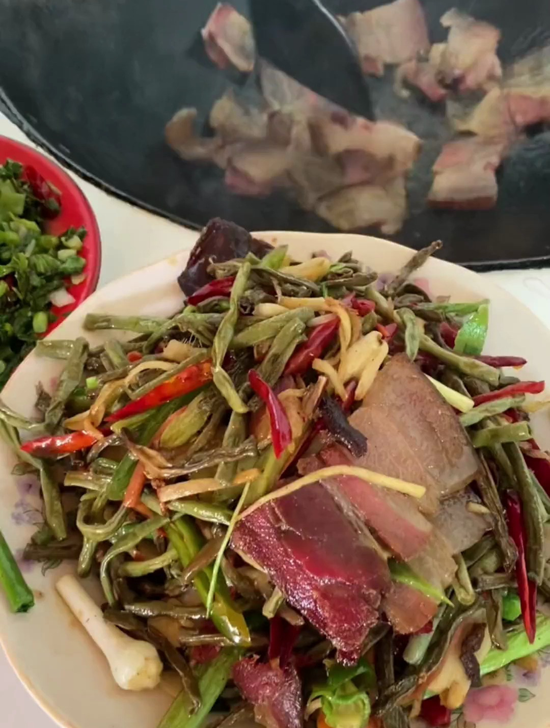 皮豇豆炒腊肉 农村生活 家乡特产 腊肉