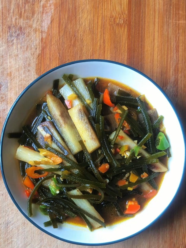 海带丝的做法家常炒菜,分享一道海带丝炒山药