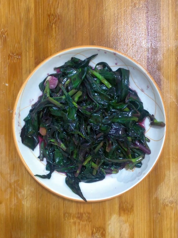 中午午餐菜谱大全,分享一道清炒紫贝菜