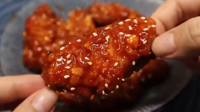 [韩式炸鸡翅]甜甜辣辣,根本停不下来