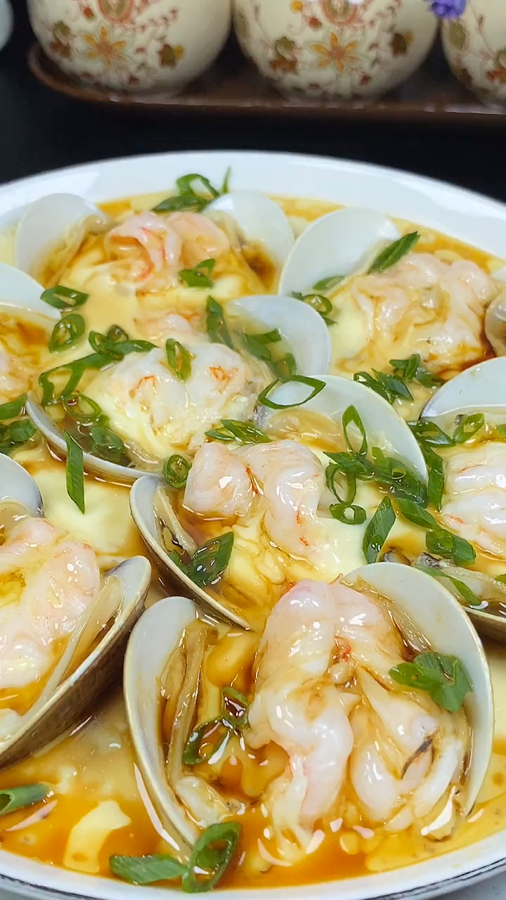 非常好吃的海鲜蒸蛋,鲜香嫩滑,超级下饭!