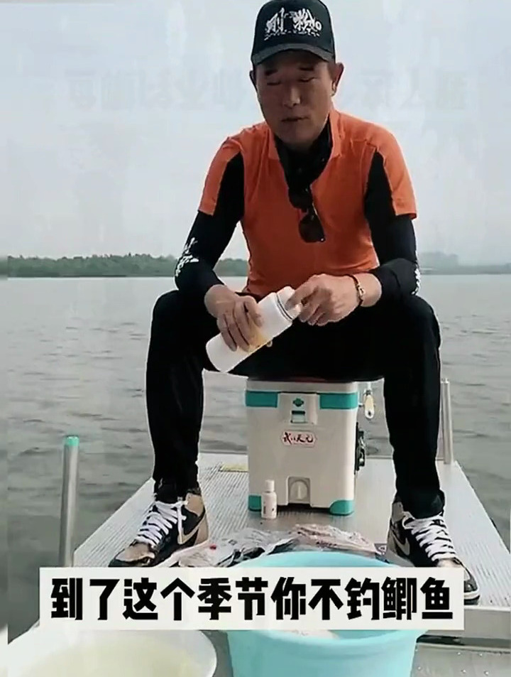 春冬季节钓鲫鱼用一杯搞定正式版饵料,鲫鱼鲤鱼草鱼鳊都可钓